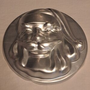 Vintage Wilton Cake Pan Santa Claus Christmas Decor